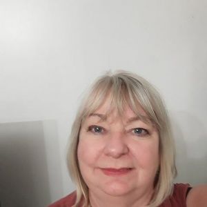 Meet your Posher, Sandy